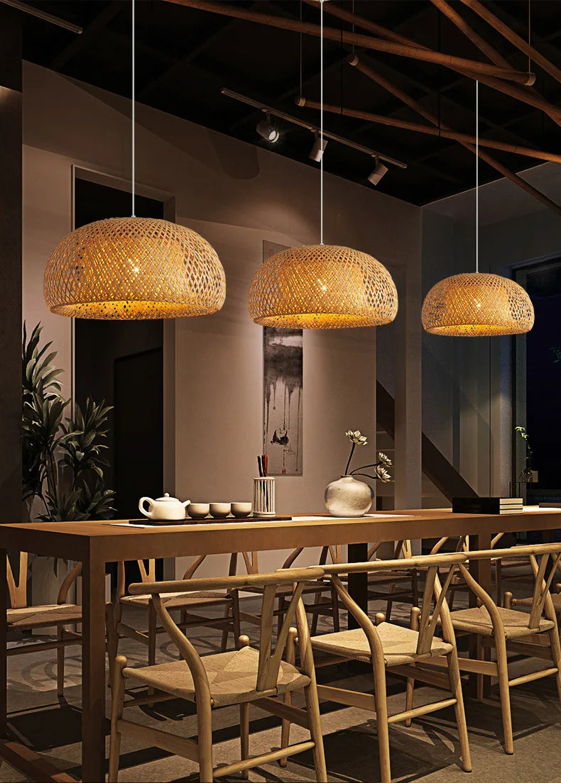Hand-Woven Bamboo Lantern Pendant Light – 30cm Natural Rattan Wicker E27 LED Chandelier Lampshade for Elegant Lighting Decor